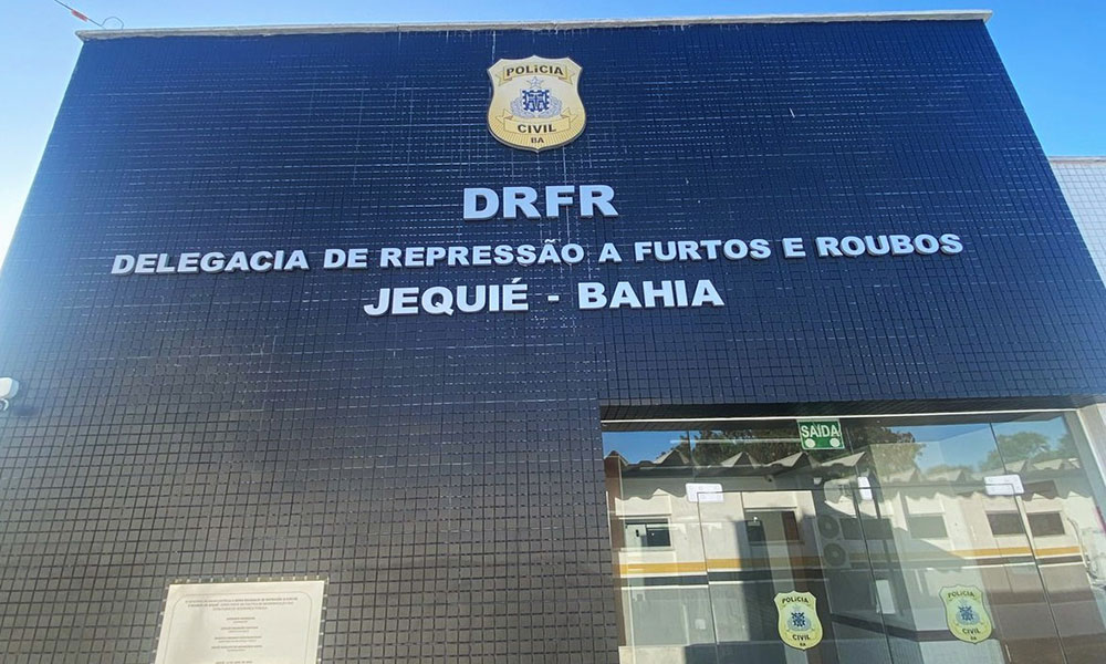 Suspeita de furtos em residências é presa e joias são recuperadas em Jequié