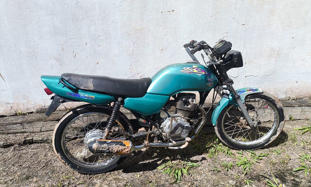 CIPRv apreende motocicleta com restrição de roubo na BA-142, em Barra da Estiva