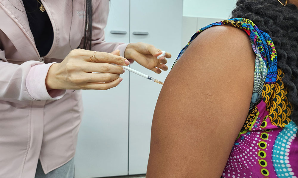 Sesab amplia público alvo para vacinação contra gripe na Bahia