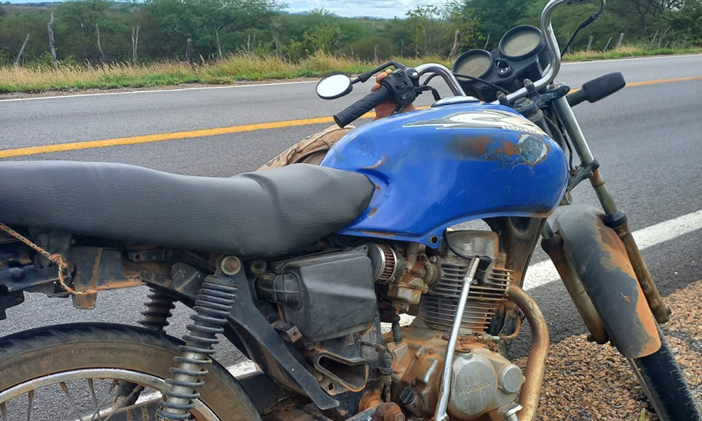 CIPRv apreende motocicleta com chassi adulterado durante abordagem em Brumado