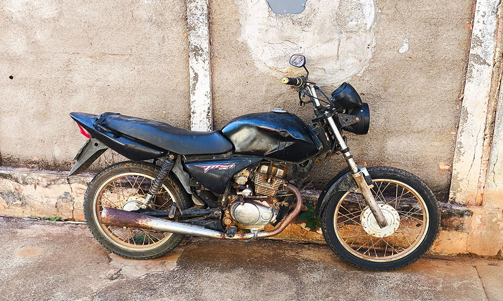 CIPRv apreende motocicleta com restrição de roubo durante abordagem em Caculé