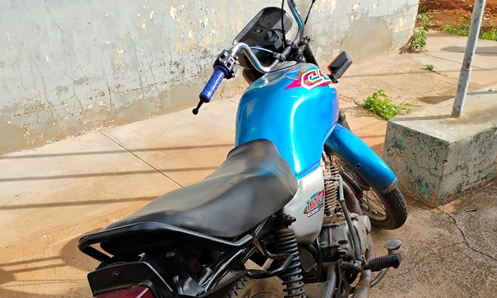 CIPRv apreende motocicleta com restrição de roubo durante abordagem em Caculé