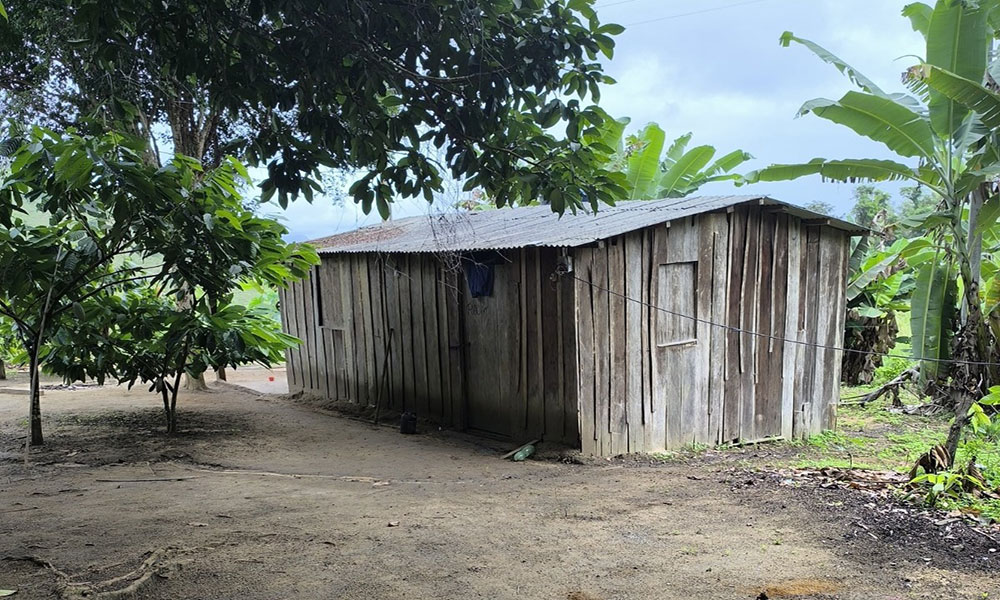 Sete trabalhadores em condições análogas à escravidão são resgatados pela Polícia Civil na zona rural de Guaratinga