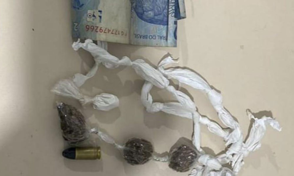 PM apreende drogas em Vitória da Conquista