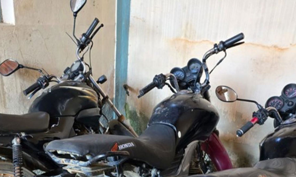 80ª CIPM apreende três motocicletas com indícios de roubo na zona rural de Tremedal