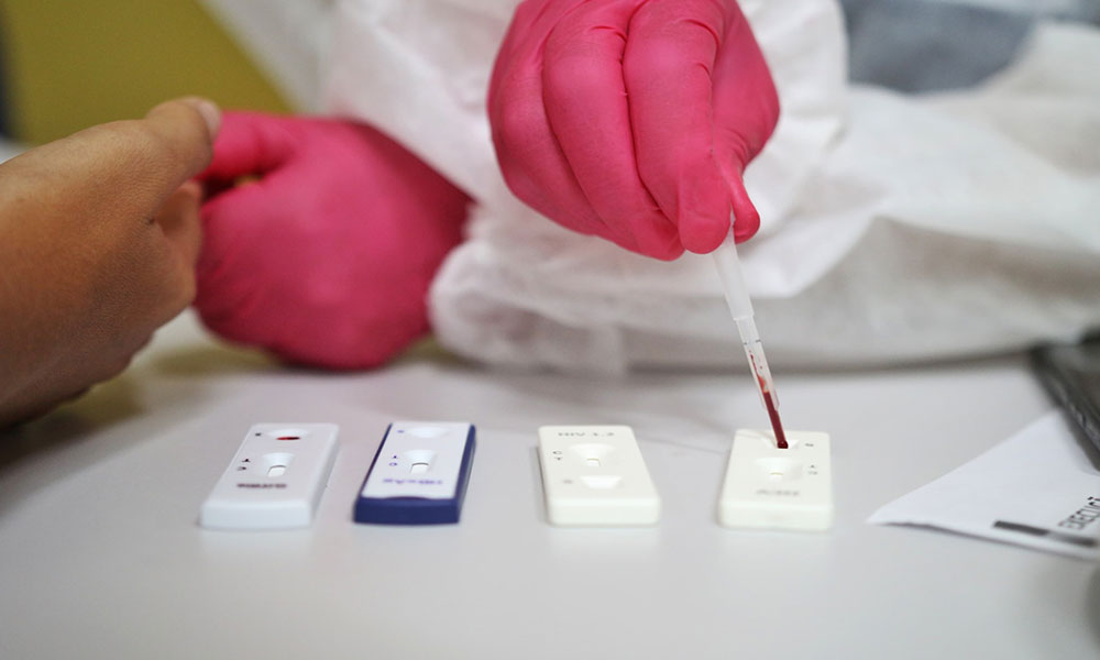 Ação de testagem da Sesab leva tratamento e prevenção para população nos festejos de 148 anos de Brumado