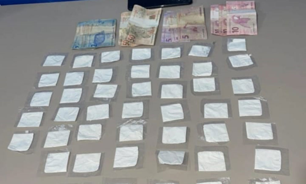 4ª CIPM prede suspeito de tráfico de drogas em Ibipitanga