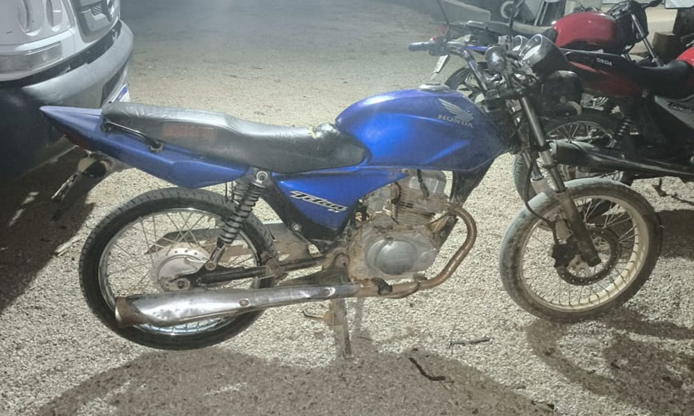 CIPRv apreende motocicleta com restrição judicial em Tanhaçu