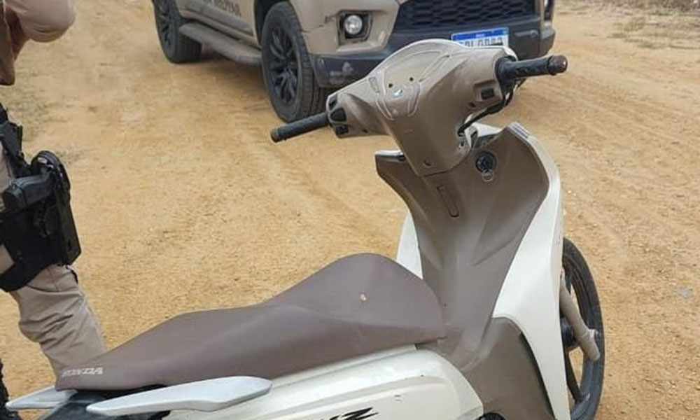 PM recupera motocicleta roubada em Jequié