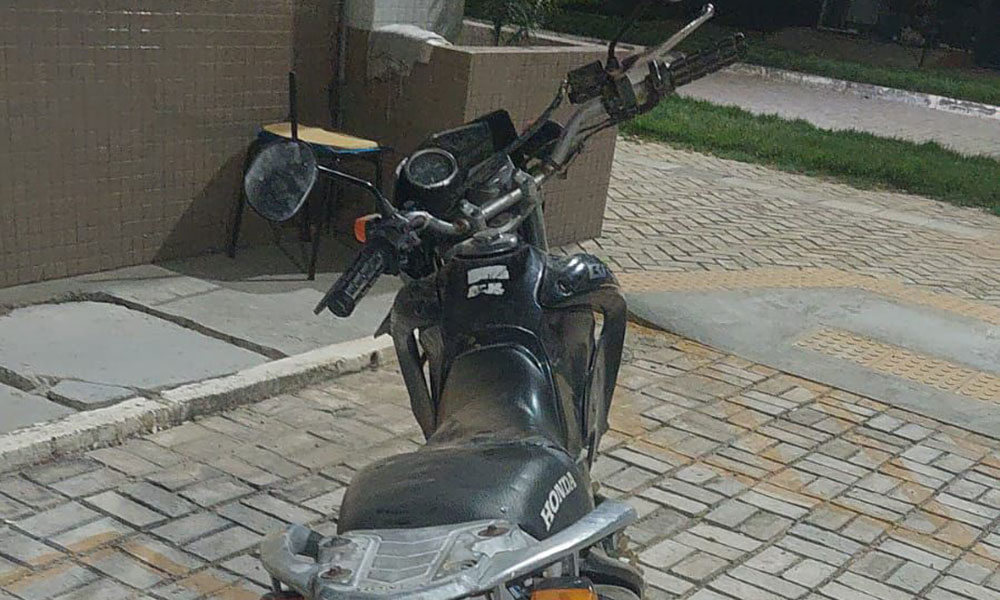 Motocicleta com sinais de adulteração é apreendida na zona rural de Malhada