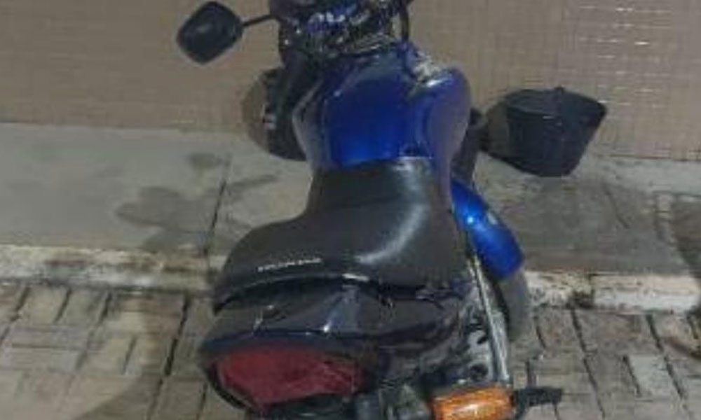 Polícia Militar apreende moto usada em manobras perigosas em Iuiú