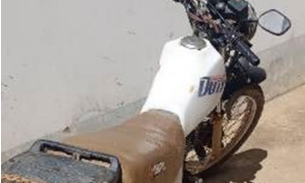Homem é detido após ser flagrado com moto irregular em Sebastião Laranjeiras