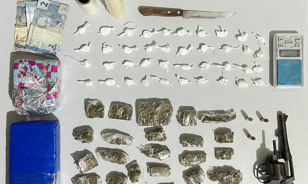 Homem é preso com drogas, arma e munições em Livramento de Nossa Senhora