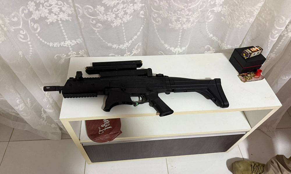 Polícia apreende R$ 4 milhões em espécie e arsenal de armas em Jequié