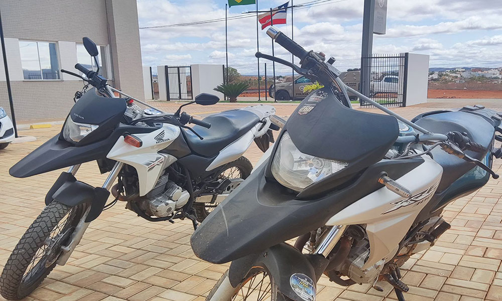 PM recupera duas motocicletas furtadas em Caculé