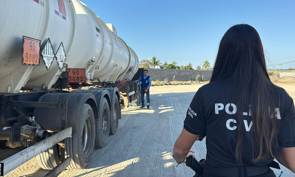 Polícia Civil desarticula esquema bilionário de adulteração de combustíveis na Bahia