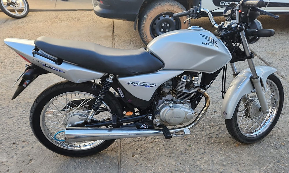 Motocicleta com motor adulterado é apreendida pela Polícia Rodoviária em Brumado