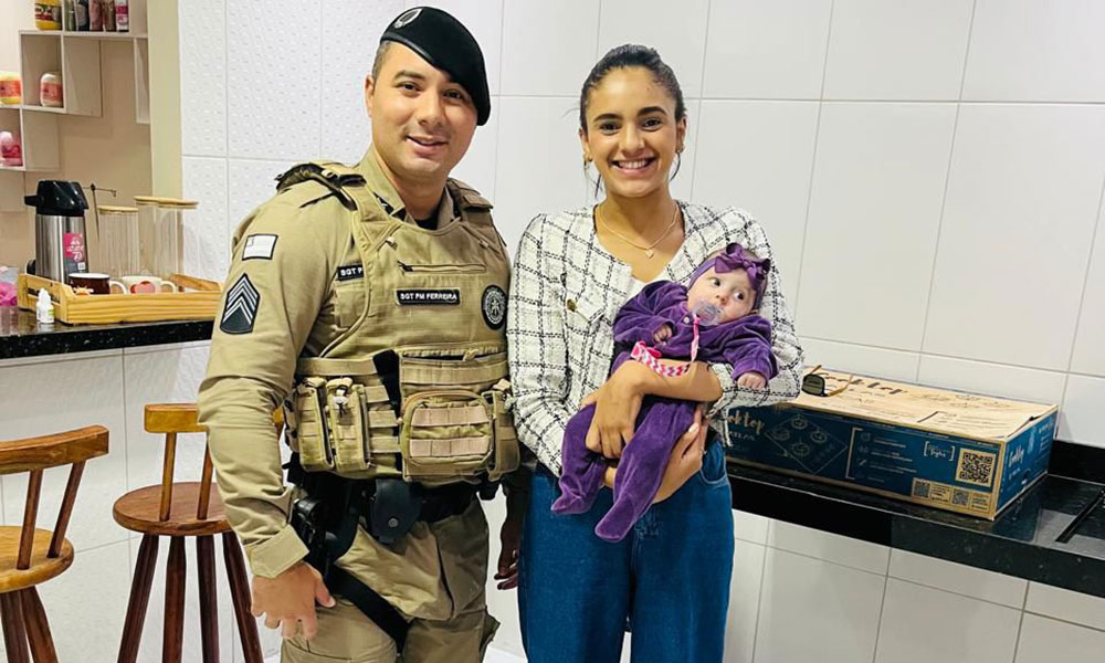 Policial da 79ª CIPM salva bebê engasgada durante emergência em Poções