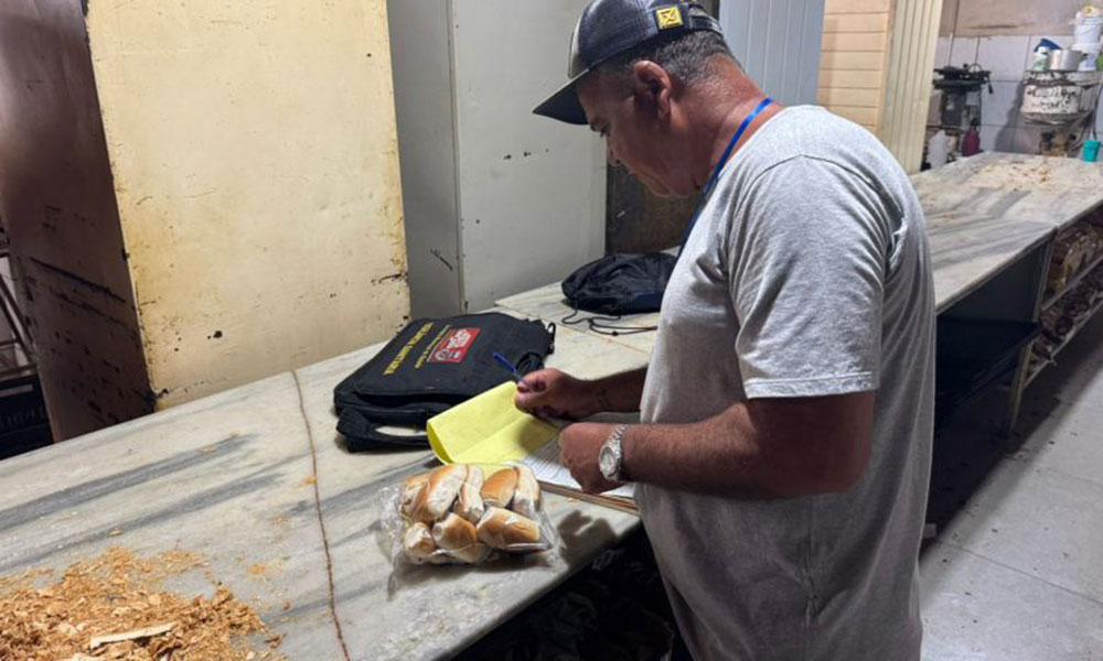 Fiscalização interdita panificadora e apreende 600 kg de produtos em Vitória da Conquista