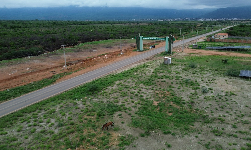 Prefeitura realiza ação de limpeza em áreas públicas de Livramento
