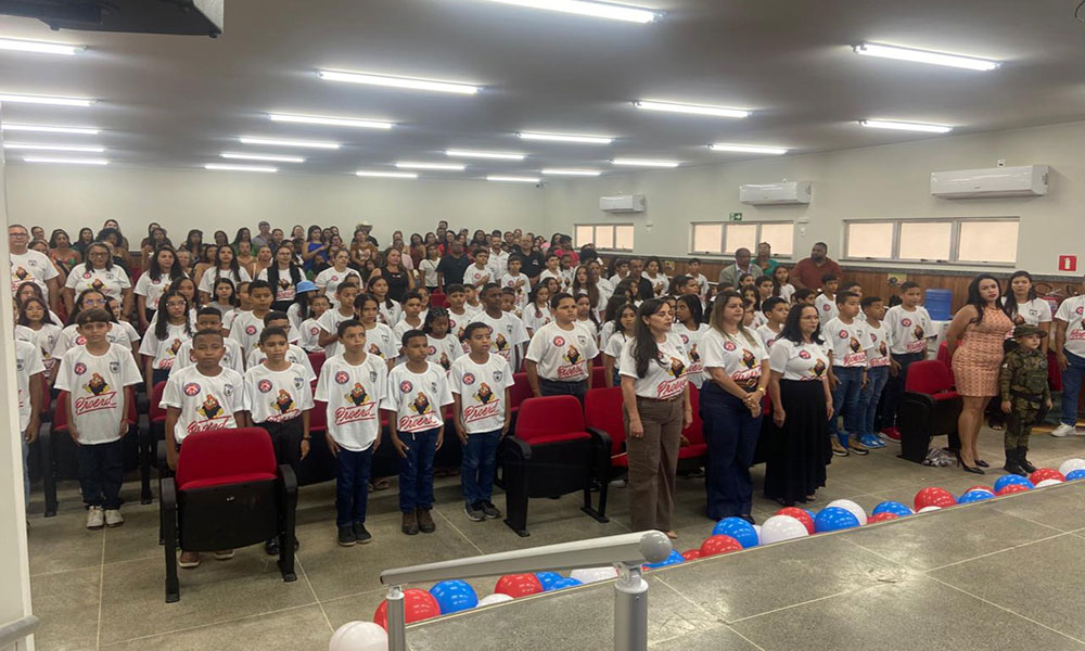 PROERD certifica 91 estudantes em cerimônia realizada pelo 24º BPM em Tanhaçu