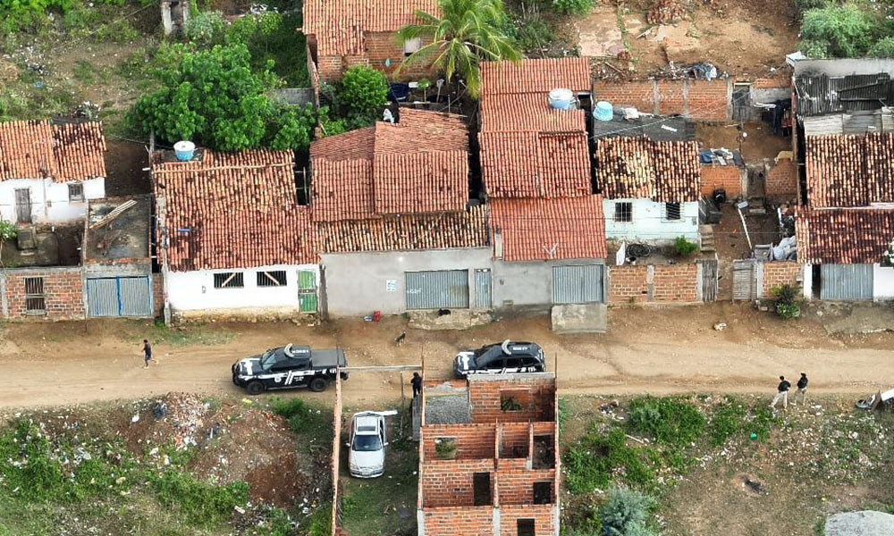 Operação prende quatro envolvidos em homicídios em Jequié