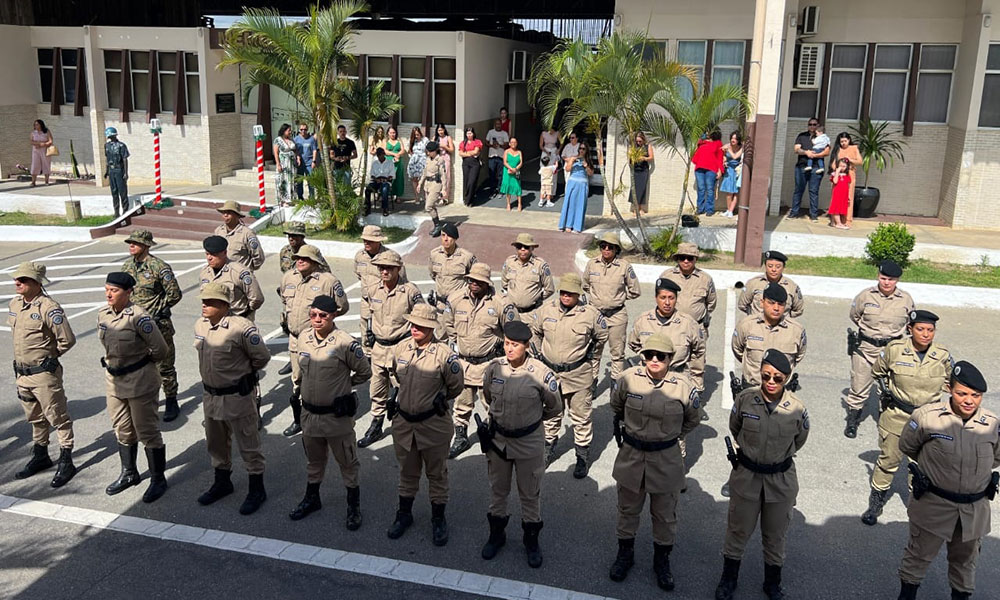 CIPRv/Brumado participa de cerimônia de aposição de luvas no 9º BEIC