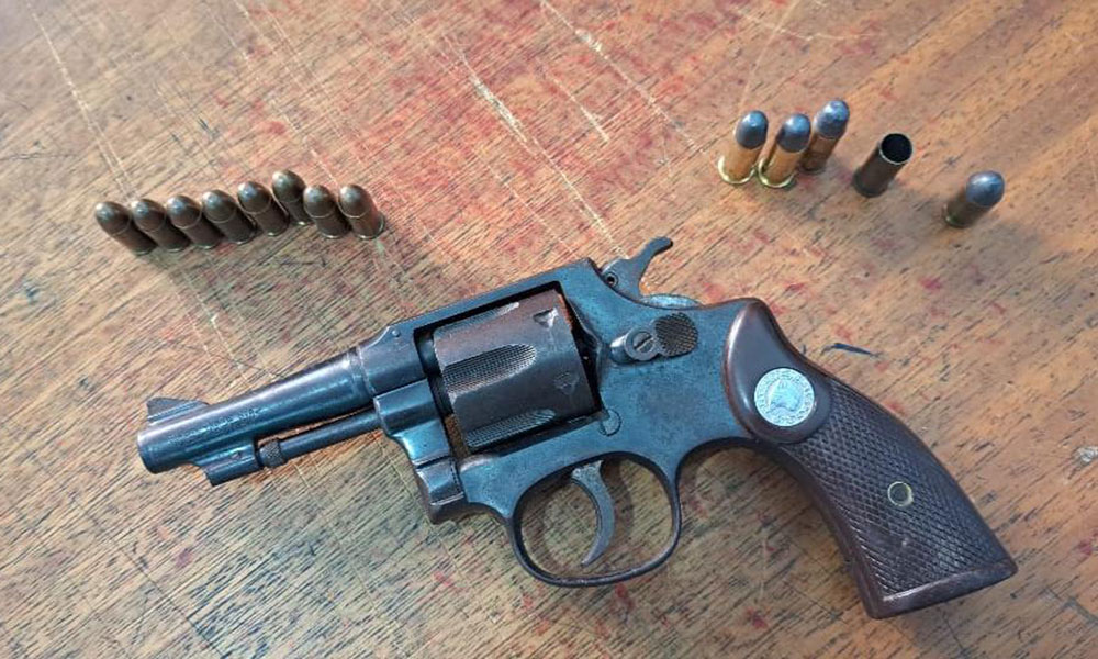 Homem é preso em flagrante por ameaça e posse ilegal de arma de fogo em Rio de Contas