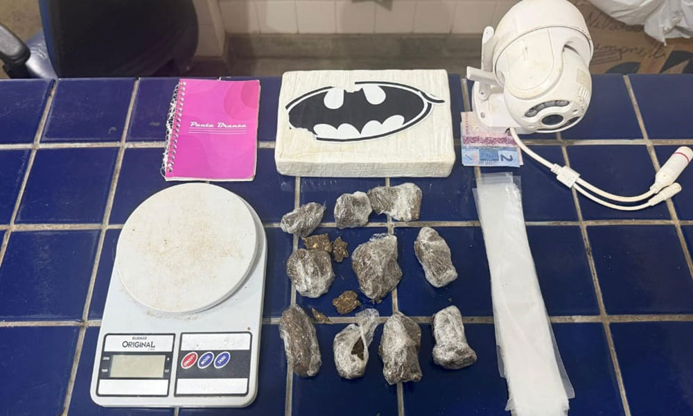 CIPE Sudoeste prende suspeito por tráfico de drogas em Livramento de Nossa Senhora