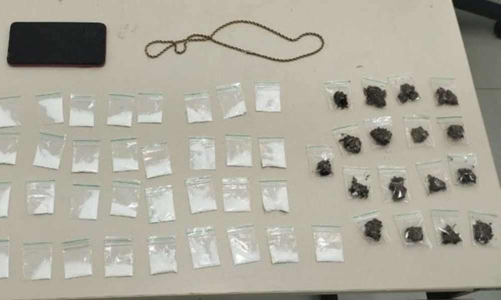 PM apreende drogas e objetos após suspeitos fugirem em Vitória da Conquista