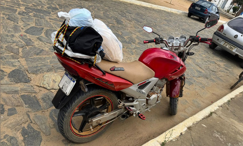 PM apreende motocicleta com sinais de adulteração em Belo Campo