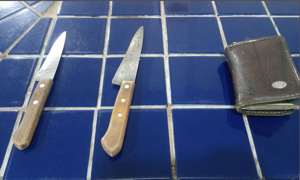 Homem é detido suspeito de agredir namorada e ameaçar sogro com facas em Brumado