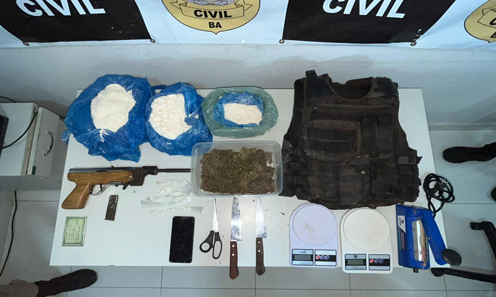 Polícia apreende drogas e arma durante ação em Serra do Ramalho