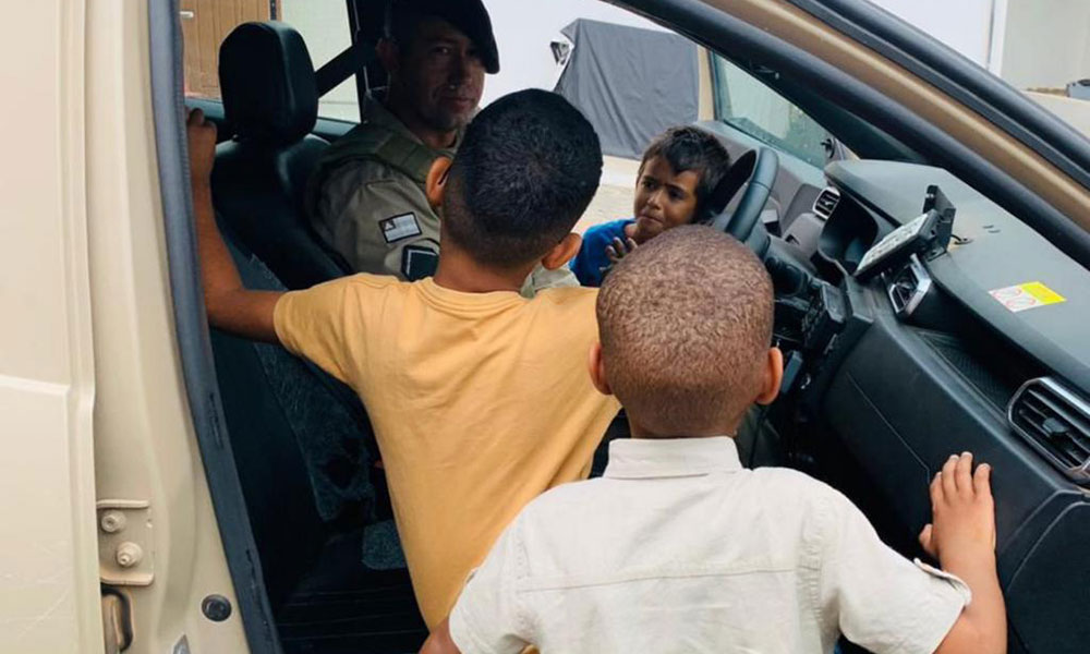 Crianças participam de ação de integração comunitária na sede da 29ª CIPM em Seabra