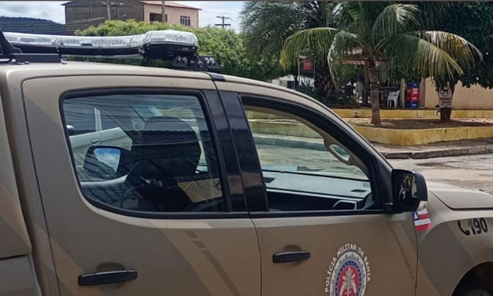 Desentendimento entre casal termina com condução à delegacia de Guajeru