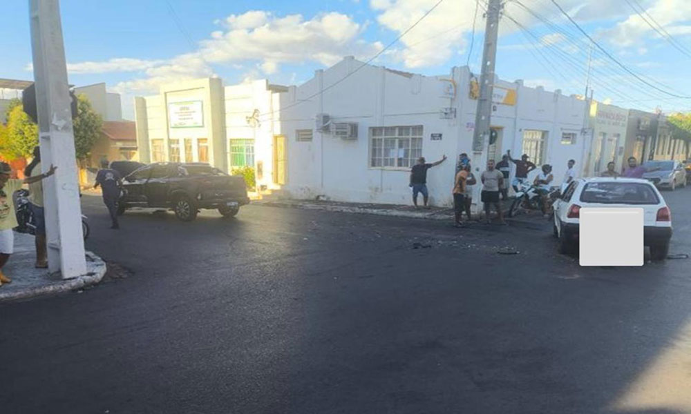 Acidente entre dois veículos é registrado sem vítimas em Palmas de Monte Alto