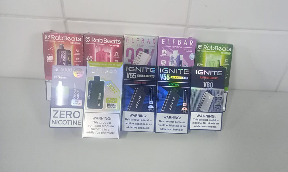 CIPRv apreende cigarros eletrônicos durante abordagem a ônibus na BR-030 em Guanambi