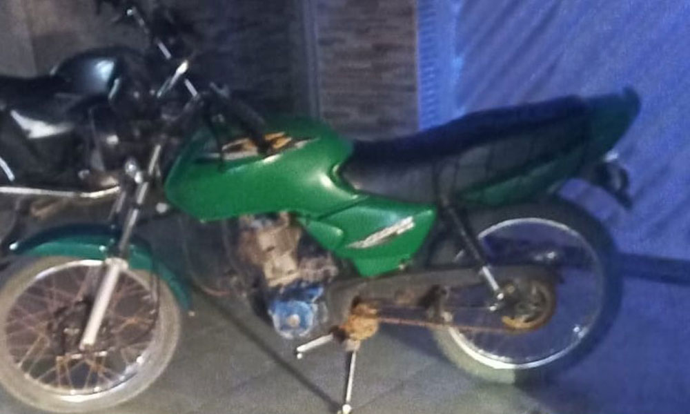 PM apreende motocicleta adulterada e conduz jovem à delegacia em Rio do Antônio