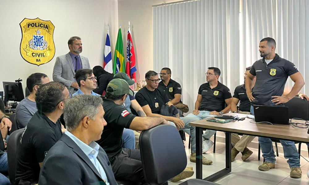 Servidores da Polícia Civil participam de curso de capacitação tecnológica em Vitória da Conquista