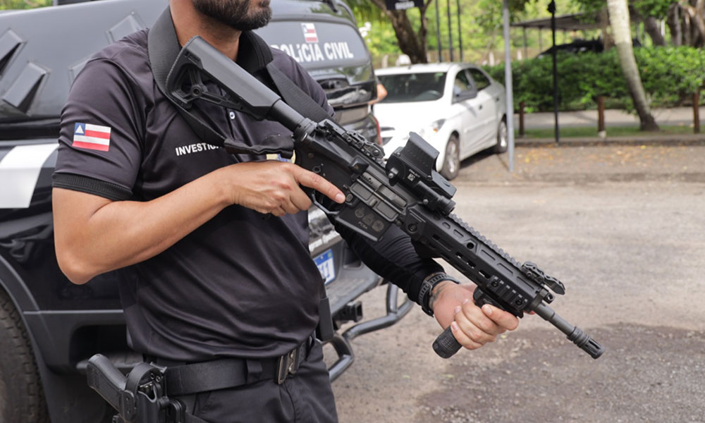 Servidor é preso por suspeita de estupro contra detentas em Bom Jesus da Lapa