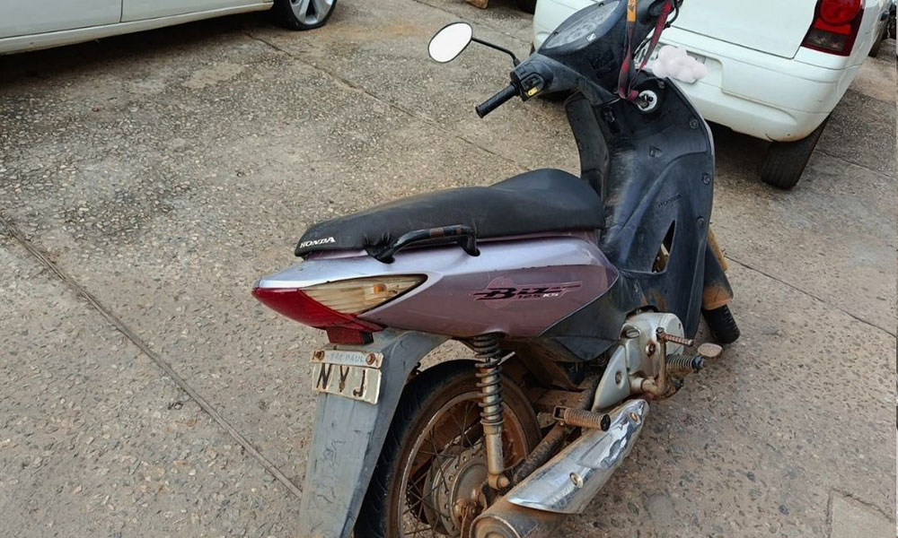 Homem é preso e motocicleta com sinais adulterados é apreendida em Brumado