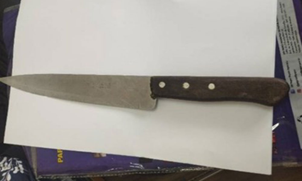 Adolescente é flagrada com arma branca em escola na zona rural de Guanambi