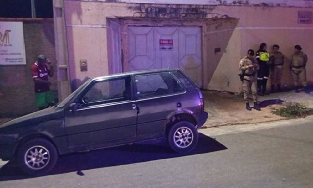 Polícia Militar apreende veículo por infrações de trânsito em Guanambi