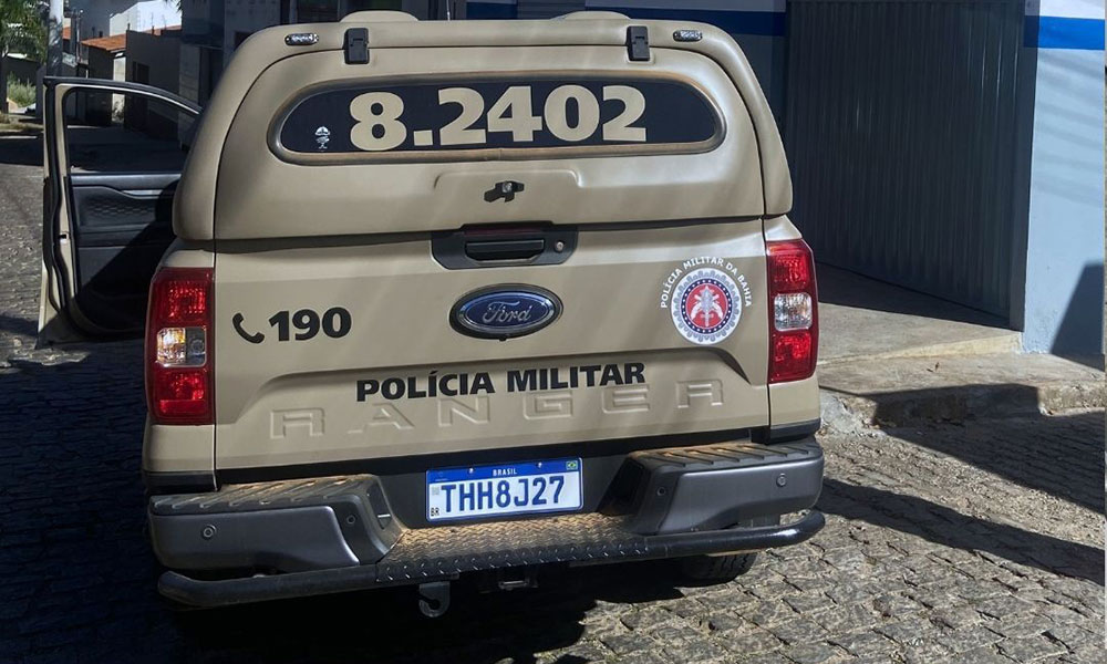 Policial militar de folga detém suspeito de invasão a residência em Brumado