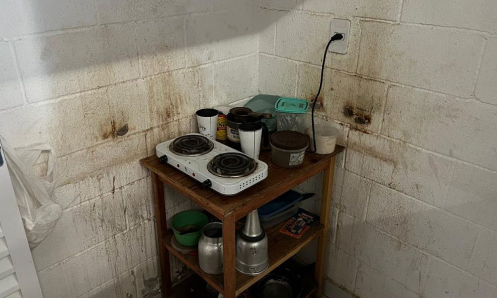Vigilância Sanitária interdita distribuidora de frios por irregularidades em Vitória da Conquista