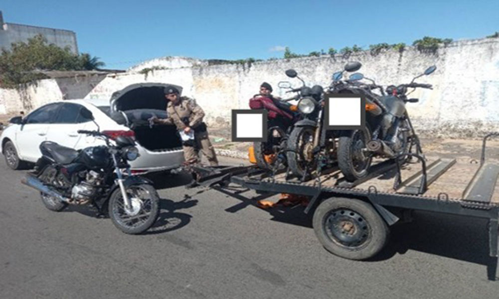 PM apreende sete veículos durante blitz em Guanambi