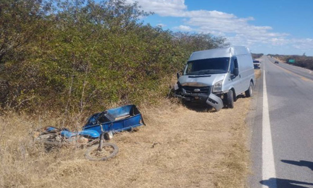 Motociclista fica ferido após acidente na BR-030 em Palmas de Monte Alto