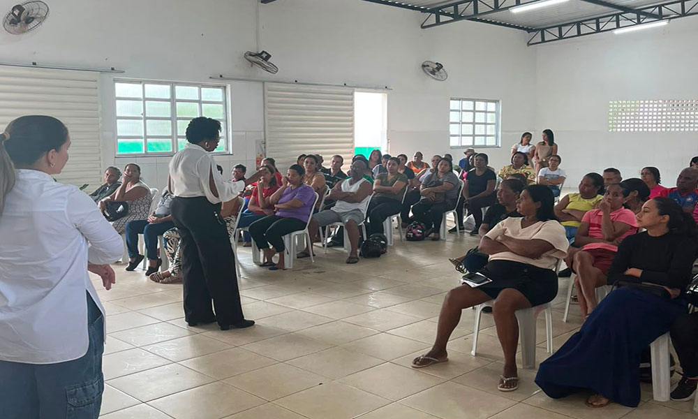 Polícia Militar e Secretaria de Educação promovem reunião para fortalecer segurança escolar em Brumado