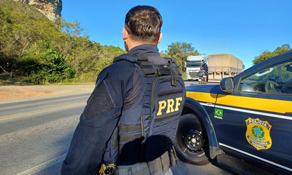 Adolescente que saiu de Barra da Estiva dirigindo sem autorização é localizado pela PRF em Barreiras