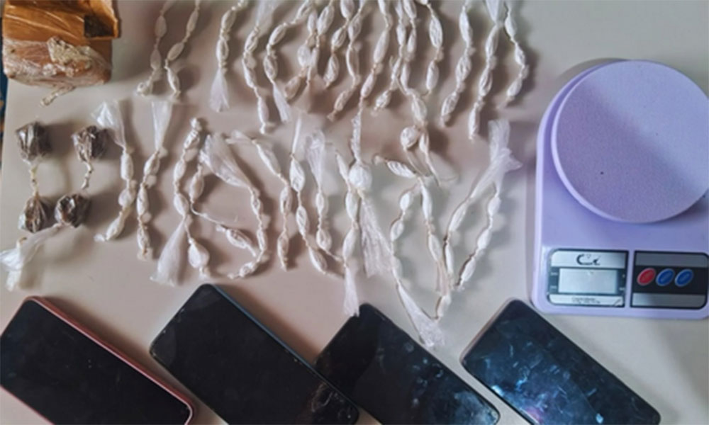 Material usado para o tráfico é apreendido após suspeitos fugirem da polícia em Cândido Sales